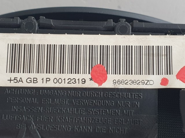 509302 Citroen C4 , 2006, Kormánylégzsák, Légzsák, 1 Csati, 2 Águ Kormányba