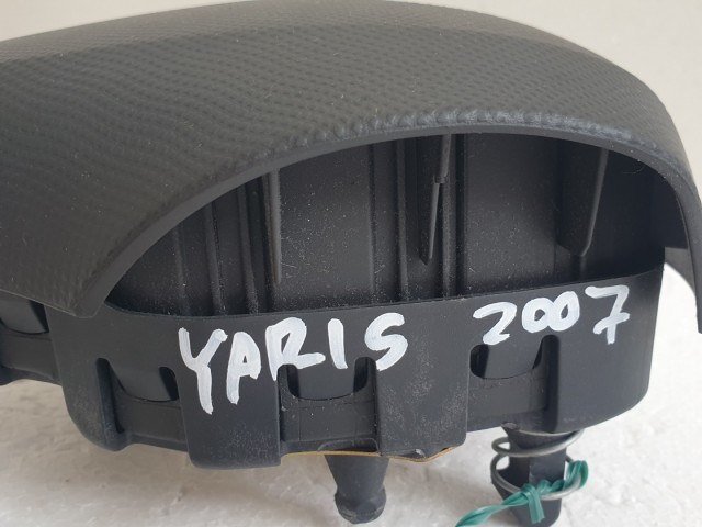 509308 Toyota Yaris 2008, Kormánylégzsák, 1 Csati, 3 Águ Kormányba