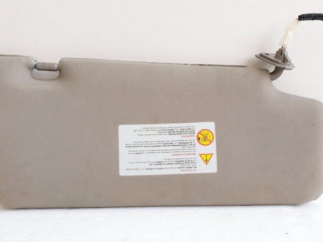 508150 Nissan Murano 2005, Bal Napellenző, Lámpával, Tükörrel Szerelt.