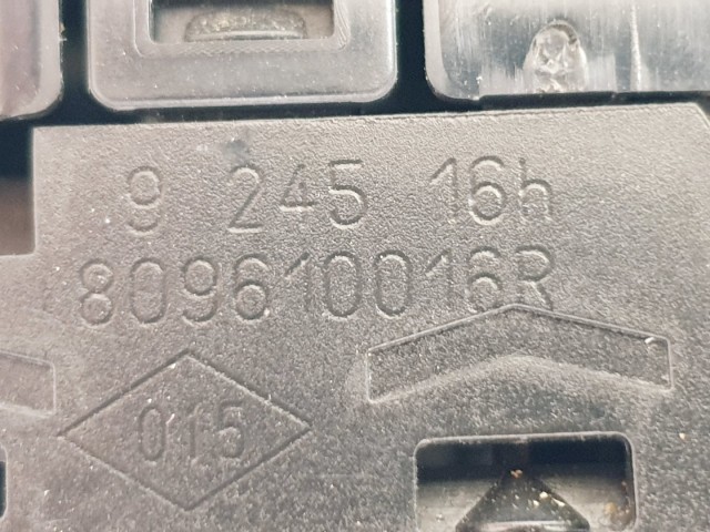 508177 Renault Megane 3, 2009, Ablakemelő Kapcsoló, 809610016R.