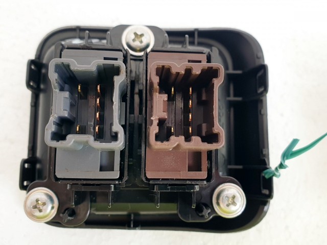 508207 Nissan Juke, 2010, Ülésfűtés Kapcsoló.