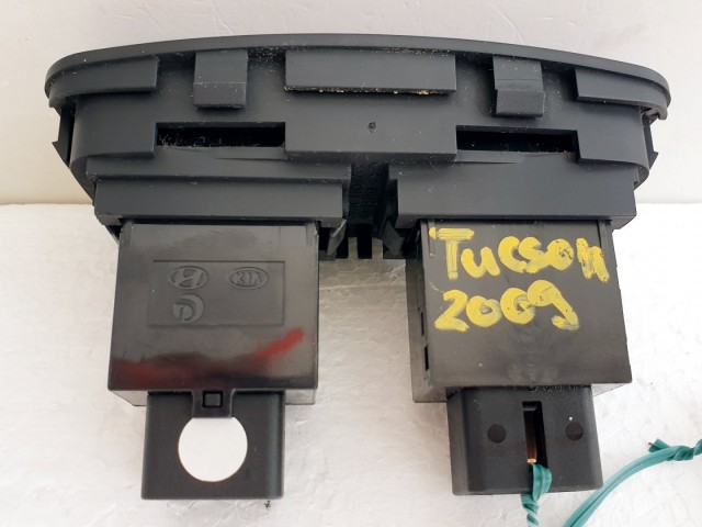 508210 Hyundai Tucson 2009, Ülésfűtés Kapcsoló.