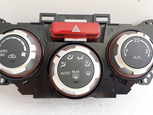 508215 Subaru Forester 2011, Fűtés Hűtés Kapcsoló. 72311SC060.