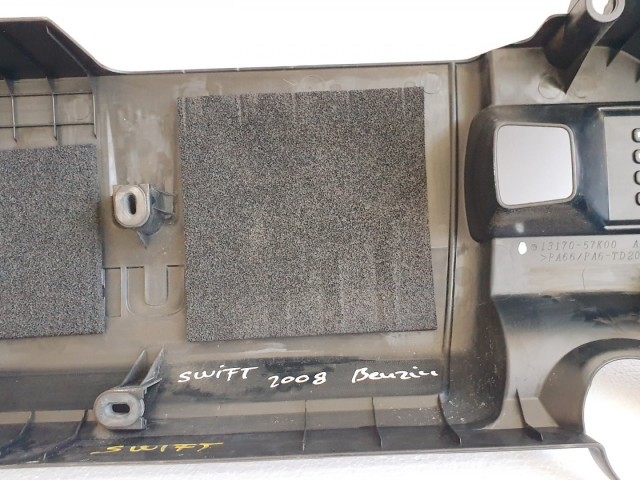 508837 Suzuki Swift, 2007, Benzin, Felső Motorburkolat. 1317057K00.