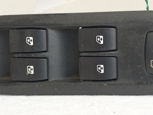 510971 Renault Scenic 2, 2006, Ablakemelő Kapcsoló, 8200160603.