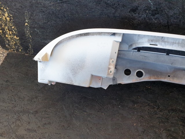 510893 Ford Transit 2005, Homlokfal.