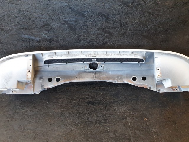 510893 Ford Transit 2005, Homlokfal.