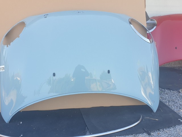 511229 Mini Cooper R56, Clubman, 2009, Motorháztető. Dieselhez.