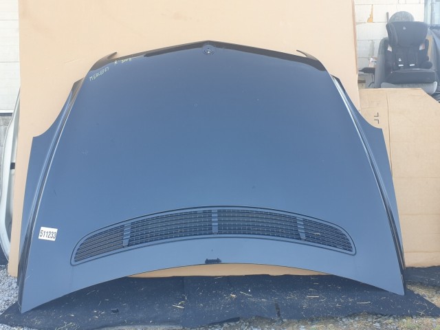 511233 Mercedes R Osztály, 2008, Motorháztető.