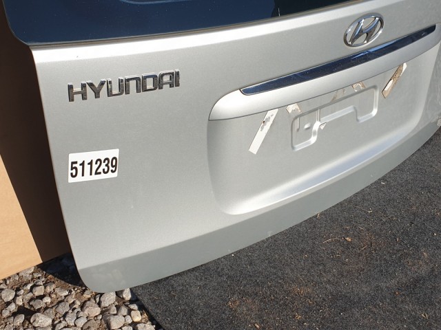 511239 Hyundai i30, 2009, KOMBI,  Csomagtérajtó.