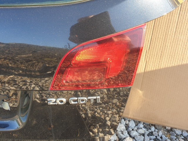 511241 Opel Astra J, KOMBI, 2012, Csomagtérajtó.