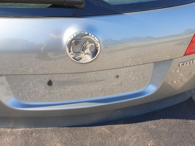 511242 Opel Astra J, KOMBI, 2013, Csomagtérajtó.