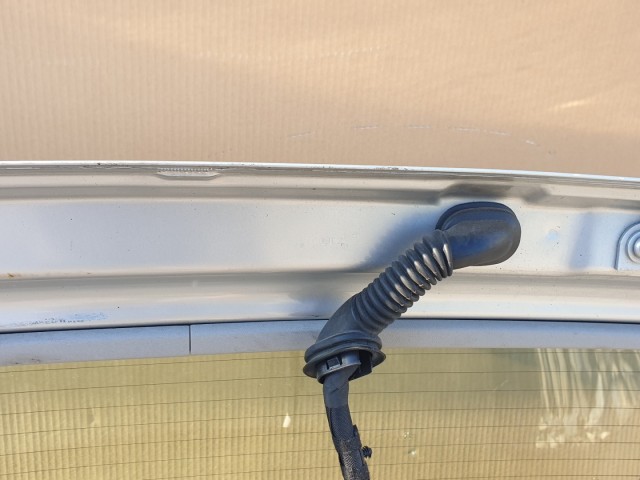 511244 Opel Astra J, KOMBI, 2012, Csomagtérajtó.