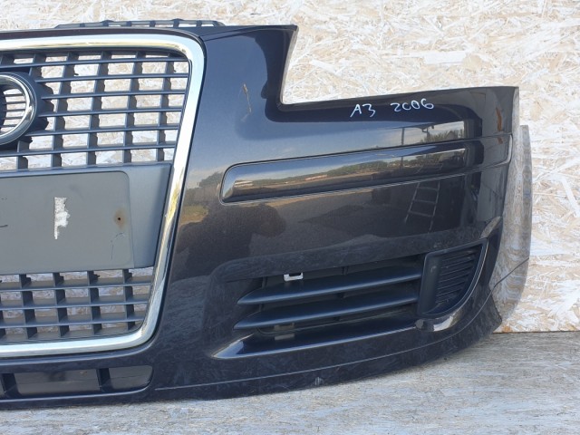 511313 Audi A3, 2006, Első Lökhárító, 8P4807437.