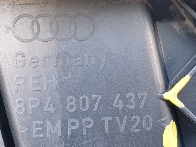511313 Audi A3, 2006, Első Lökhárító, 8P4807437.
