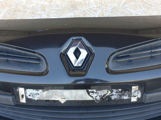 511318 Renault Clio 3, 2008, Ködlámpás Lökhárító, 195 ös, 8200402106.