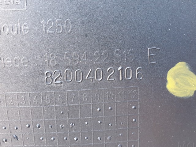 511318 Renault Clio 3, 2008, Ködlámpás Lökhárító, 195 ös, 8200402106.