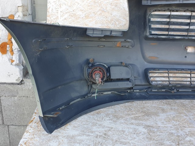 511392 Toyota Avensis 2005, Ködlámpás Első Lökhárító, 52119-05160.