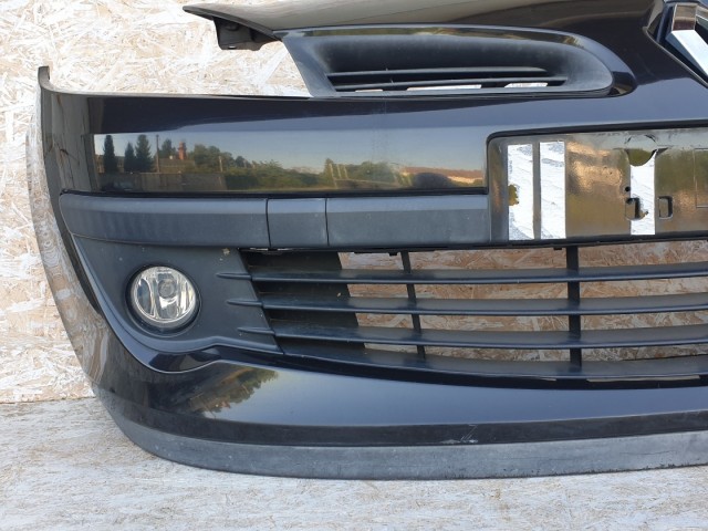 511397 Renault Clio 3, 2006, Ködlámpás Első Lökhárító, 185 ös. 8200402106.
