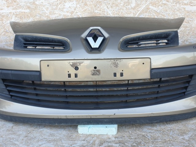511398 Renault Clio 3, 2008, Ködlámpás Első Lökhárító, 195 ös, 8200402106.