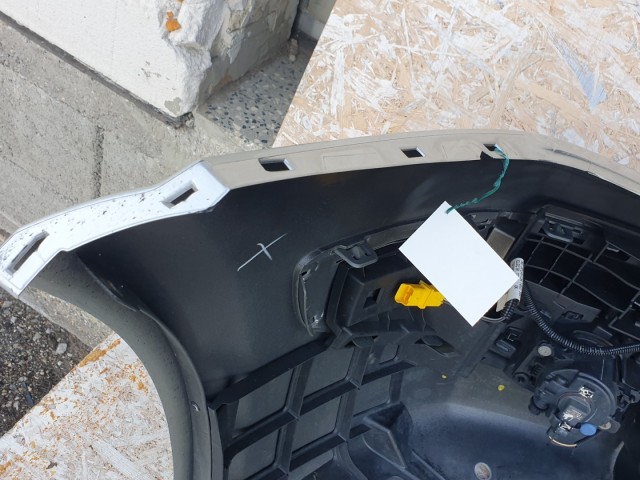 511401 Renault Megane 2, 2007, Ködlámpás Lökhárító. 8200484322.