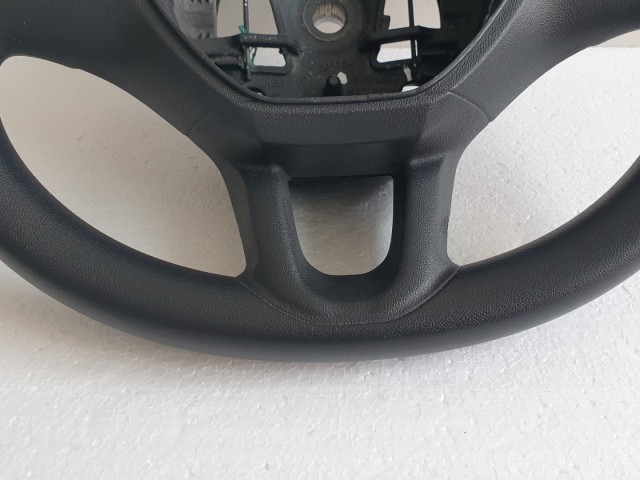 511437 Peugeot 208, 2013, Kormány.