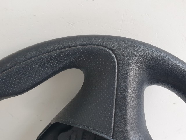 511437 Peugeot 208, 2013, Kormány.