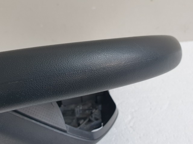 511437 Peugeot 208, 2013, Kormány.