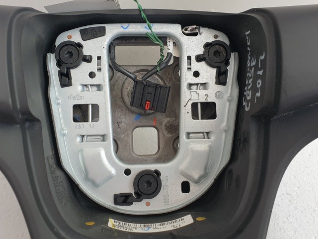 511440 Chevrolet Cruze 2012, Kormány, 