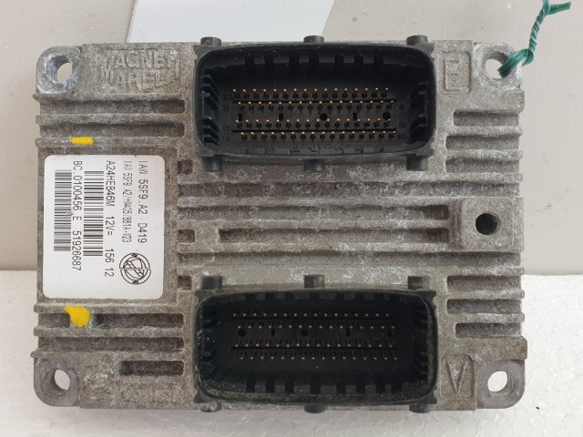 511326 Fiat Punto Evo, Motorvezérlő, Ecu, BC0100456E, 51926687, 