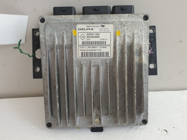 511332 Renault Modus 2010 Motorvezérlő, Ecu, 8200911560, 8200909666 Delphi.