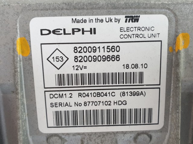 511333 Renault Clio 3,  Motorvezérlő, Ecu, 8200911560, 8200909666 Delphi.