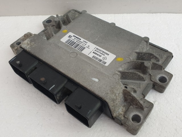 511337 Renault Clio 3,  Motorvezérlő, Ecu, S120202114A, 8200783095, Siemens.