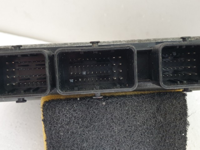 511338 Renault Clio 3,  Motorvezérlő, S120202114A, 8200783095, Siemens.