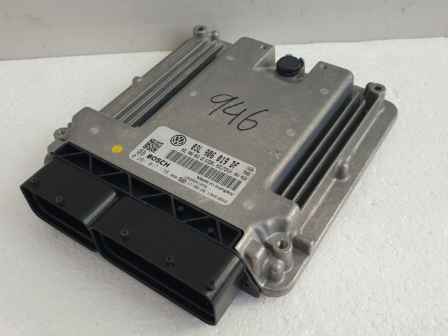 511362 Seat Exeo, Motorvezérlő, Ecu, 0281017138, 03L906019DF, Bosch