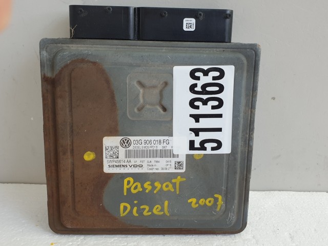 511363 VW Passat B6, Motorvezérlő, Ecu, 5WP45614AA, 03G906018FG, Siemens.