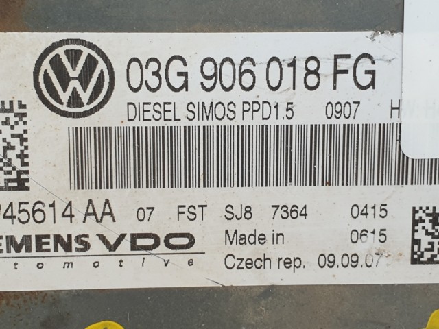511363 VW Passat B6, Motorvezérlő, Ecu, 5WP45614AA, 03G906018FG, Siemens.