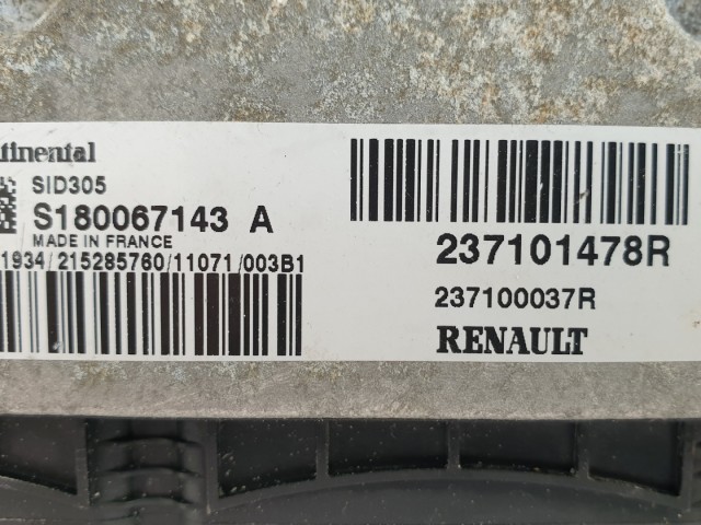 511370 Renault Megane 3, Motorvezérlő, 237101478R, S180067143A, Continental.
