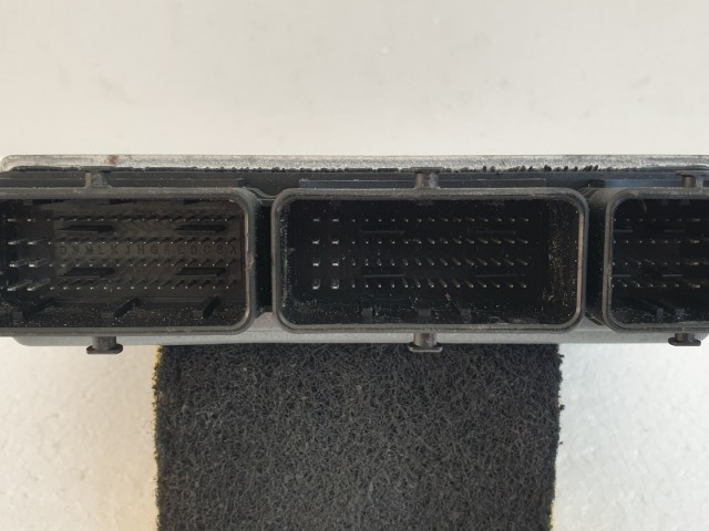 511374 Renault Megane 3, Motorvezérlő, 237101454R, S180067142A, Continental.