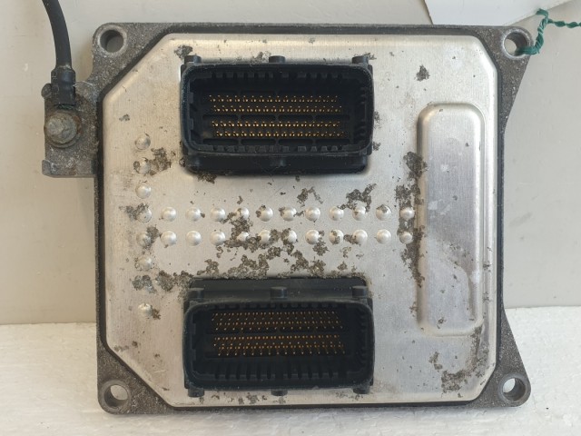 511384 Opel Zafira B, Motorvezérlő, Ecu, 55571558, 5WK9464, Siemens.