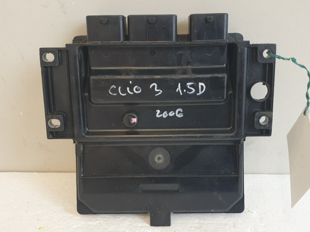 511386 Renault Clio 3, Motorvezérlő, 8200513163, 8200399038, Delphi.