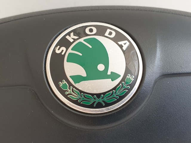 511224 Skoda Fabia 2, 2011, Kormánylégzsák, Légzsák, 1 Csati.