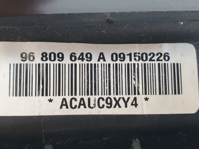 511225 Chevrolet Captiva 2011, Kormánylégzsák, Légzsák, 4 Águ, 1 Csati.