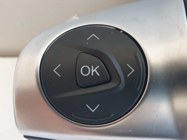 511266 Ford Focus 3, 2014, Kormánylégzsák, Légzsák, 4 Águ, 1 Csati.