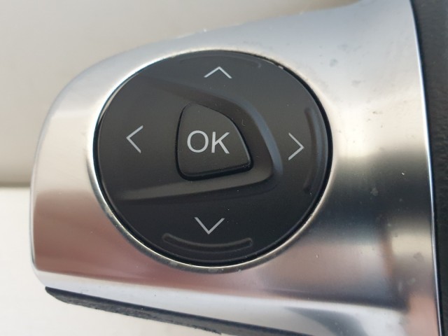 511267 Ford Focus 3, 2011, Kormánylégzsák, Légzsák, 4 Águ, 1 Csati.