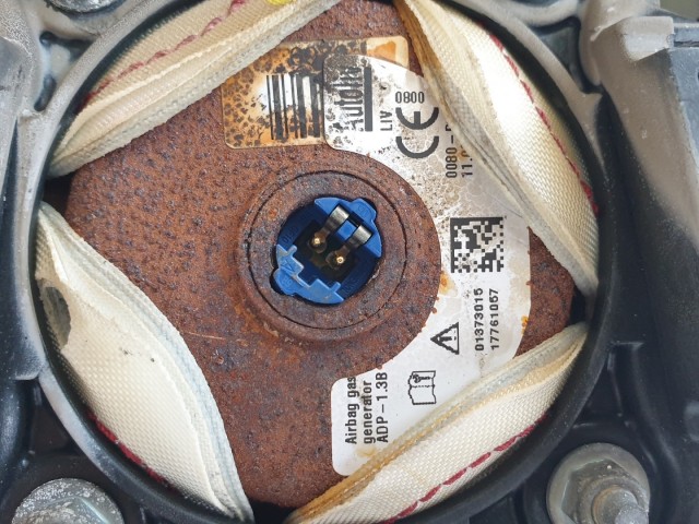 511278 Renault Clio 4, Captur, 2016, Kormánylégzsák, Légzsák, 1 Csati.