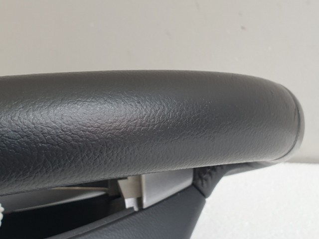 511467 Opel Agila 2010, Bőrkormány, Kormány, Multikormány.