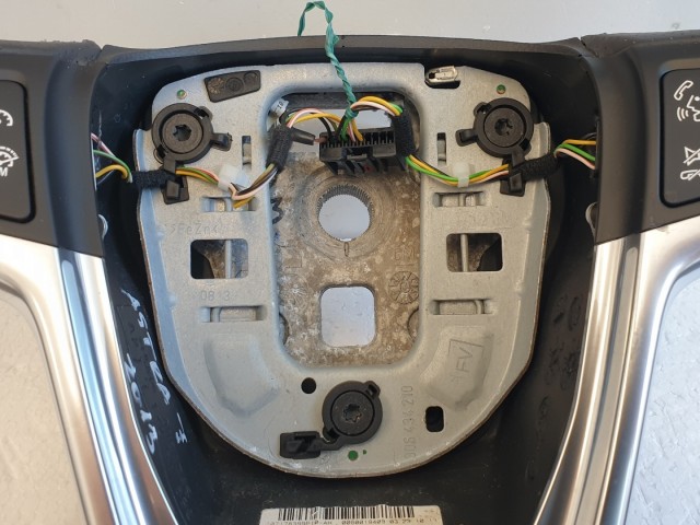 511468 Opel Astra J,  Bőrkormány, Multikormány, Kormány, 13351028.