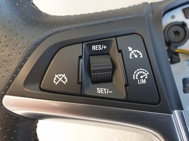 511468 Opel Astra J,  Bőrkormány, Multikormány, Kormány, 13351028.