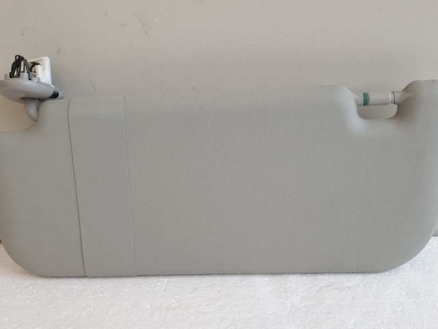 511505 Toyota Auris 2008, Jobb Oldali Napellenző, Tükörrel Szerelt